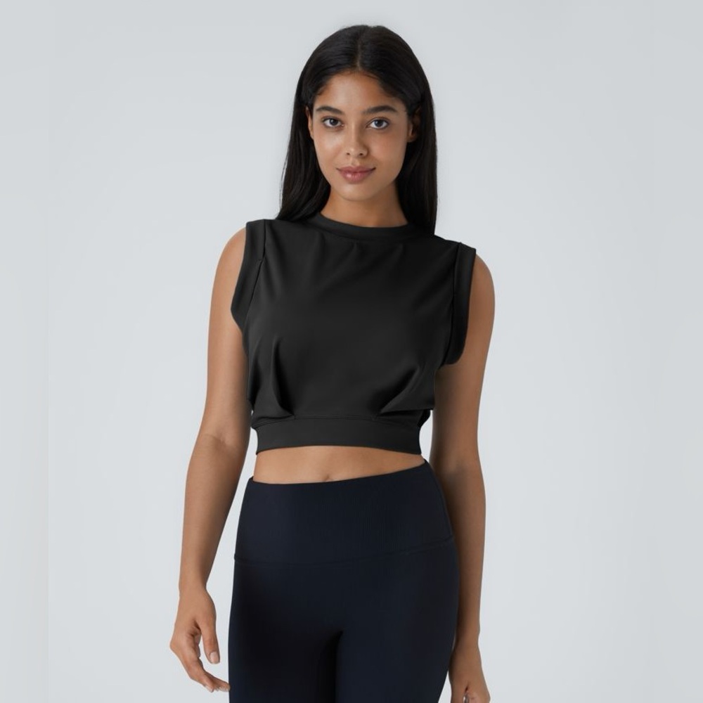 HALARA Black Crew Neck Sleeveless Cropped Yoga Tank Top - Picture 2 of 8